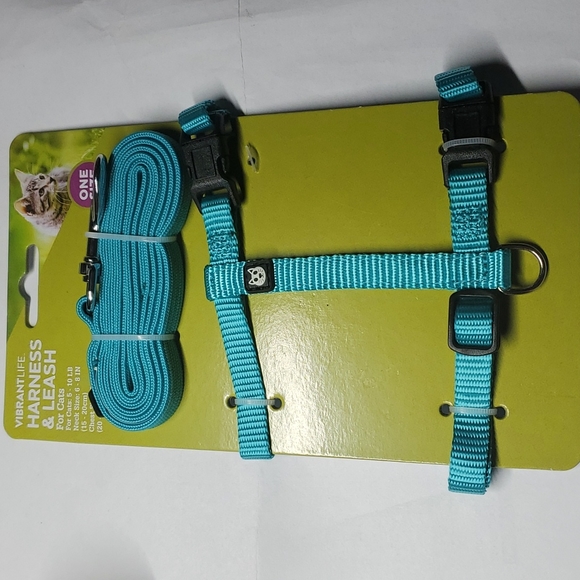 New harness and leash combo, for cats 5-10 lbs - Picture 7 of 7
